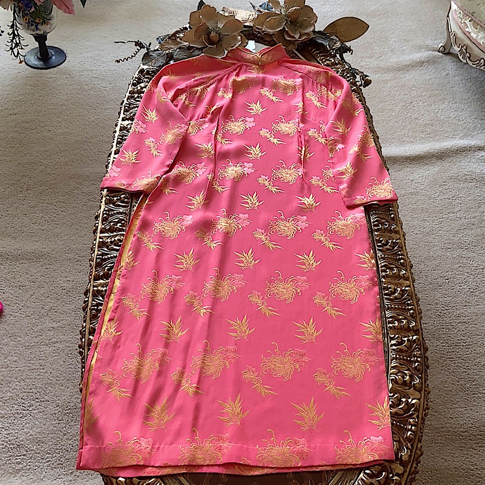 Beautiful custom-made Ao Dai, Size 6